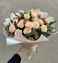 Букет Кремовые розы Латте в Подосиновец