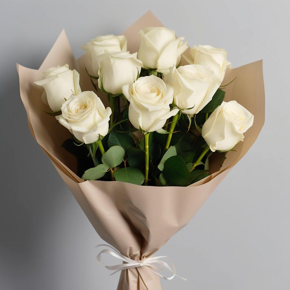 Букет 9 Белых роз Эдлесс Лав в Подосиновец