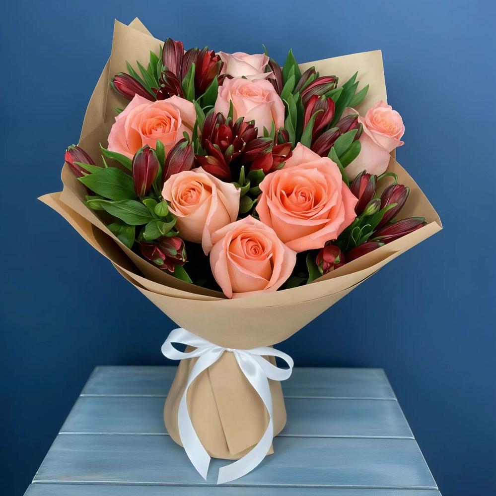 Букет цветов из: Розы и Альстромерии в Подосиновец