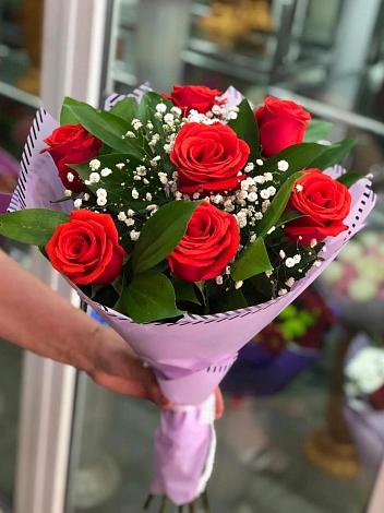 Букет цветов из: Розы в Подосиновец