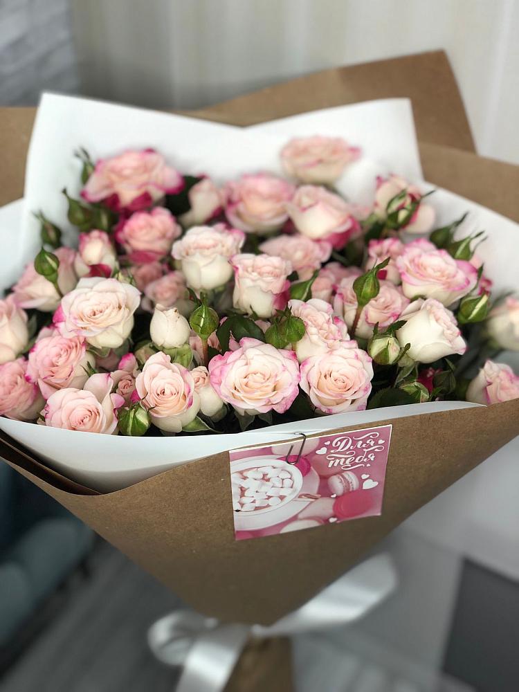 Букет цветов из: Розы в Подосиновец