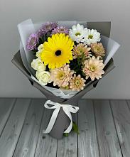 Букет цветов из:  Розы, Герберы и Хризантемы в Подосиновец