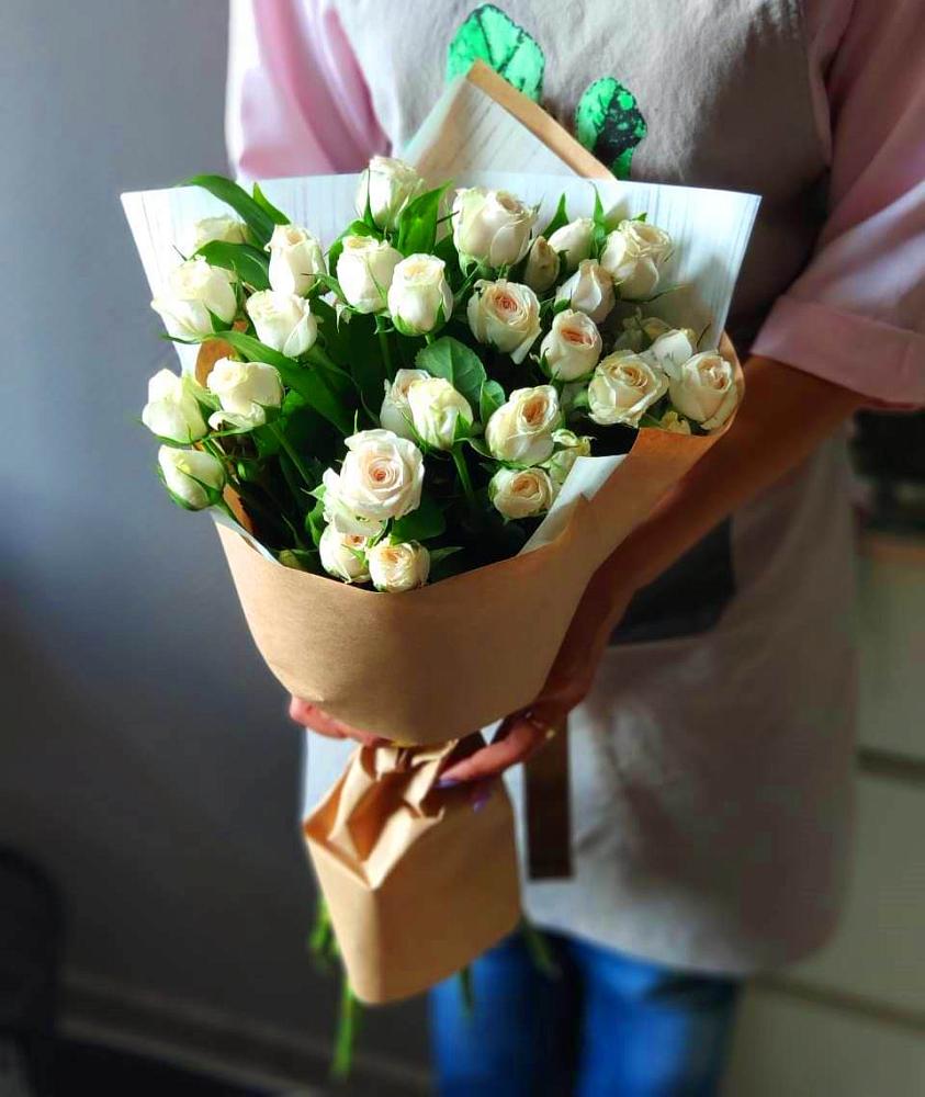 Букет цветов из: Розы в Подосиновец
