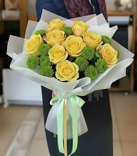 Букет цветов из:  Хризантемы и Розы в Подосиновец