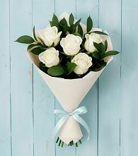 Букет цветов из:  Розы в Подосиновец