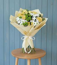 Букет цветов из:  Хризантемы и Розы в Подосиновец