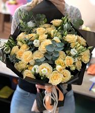Букет цветов из:  Розы и Лизиантусы #REPLACE_PRED# Подосиновец