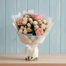 Букет цветов из:  Розы в Подосиновец