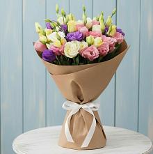 Букет цветов из:  Лизиантусы в Подосиновец