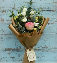 Букет цветов из:  Розы и Лизиантусы #REPLACE_PRED# Подосиновец