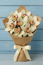 Букет цветов из:  Орхидеи и Розы в Подосиновец